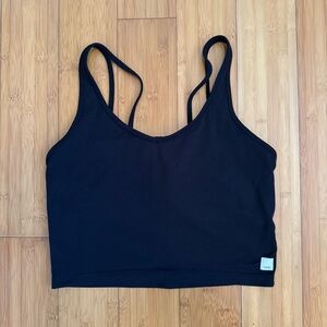 Vuori cropped tank top with build in bra